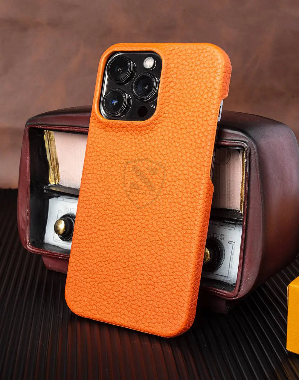 Capa SScuderia Eleganza – iPhone Série 16