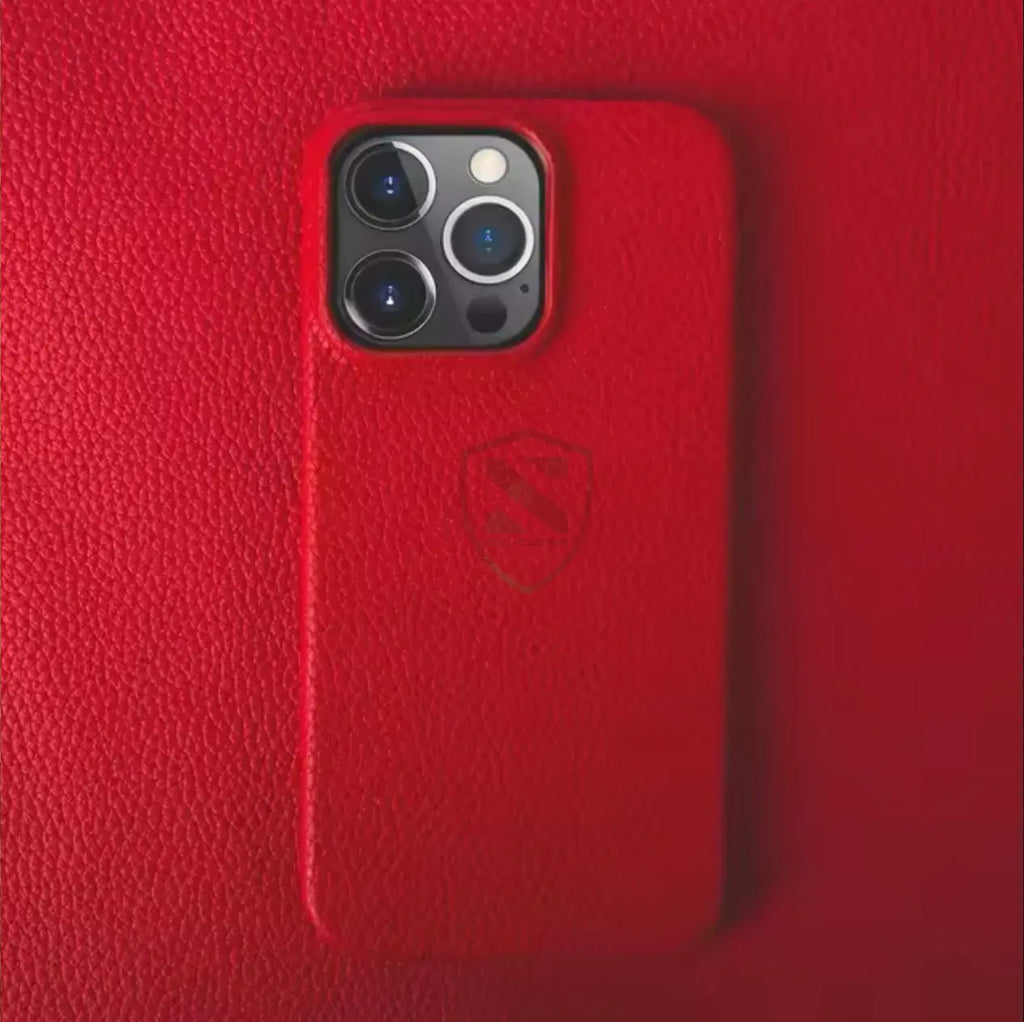 Capa SScuderia Eleganza – iPhone Série 16